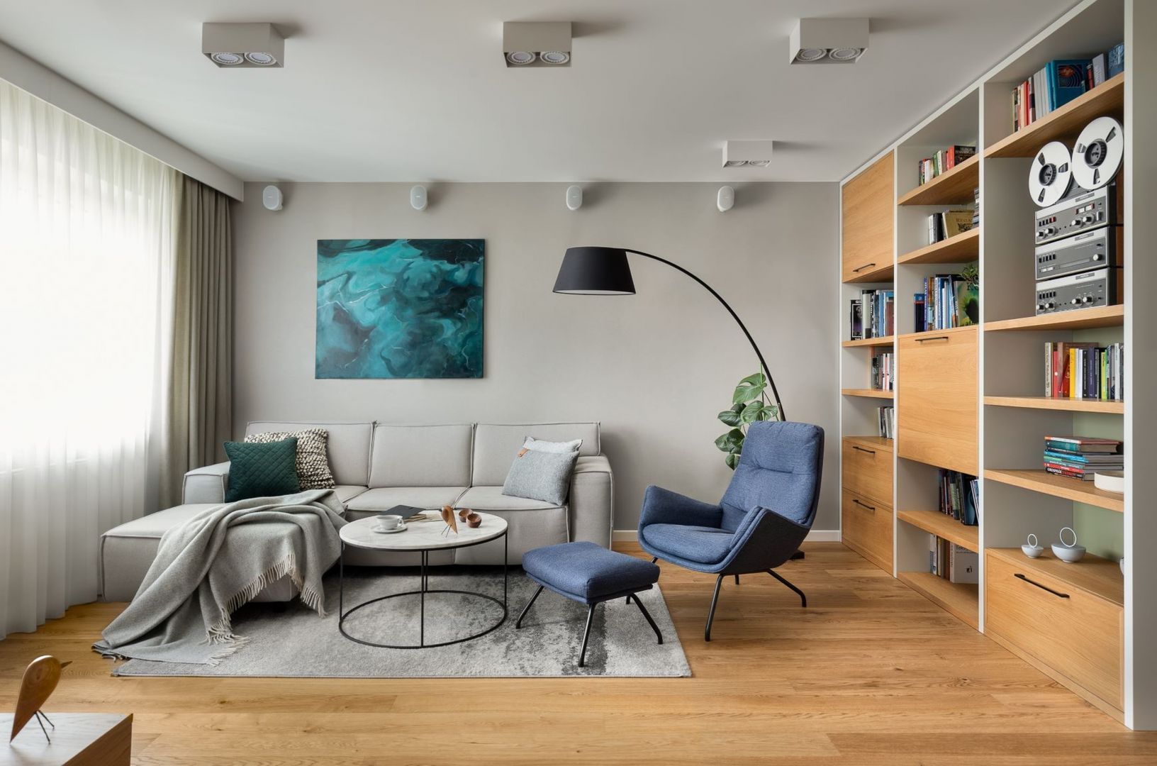 Übertragung In Eine Winzige Wohnung: Wo Hin Mit All Den Dingen?